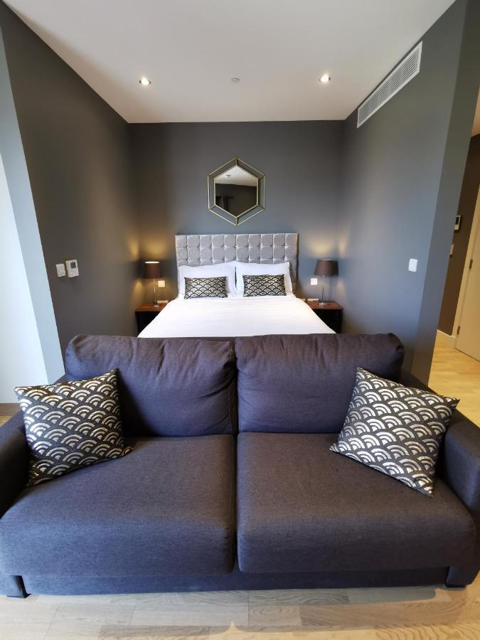 Kings Wharf Quay29 - Large Studio Apartment With 3 Pools - Gym - Rock Views - Holiday And Short Let Apartments In Gibraltar Buitenkant foto